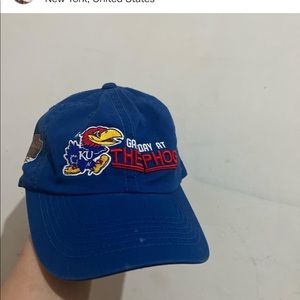 Men top of the world hat